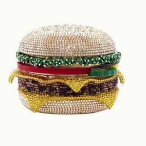 JUDITH LEIBER COUTURE
Hamburger Crystal Clutch Bag